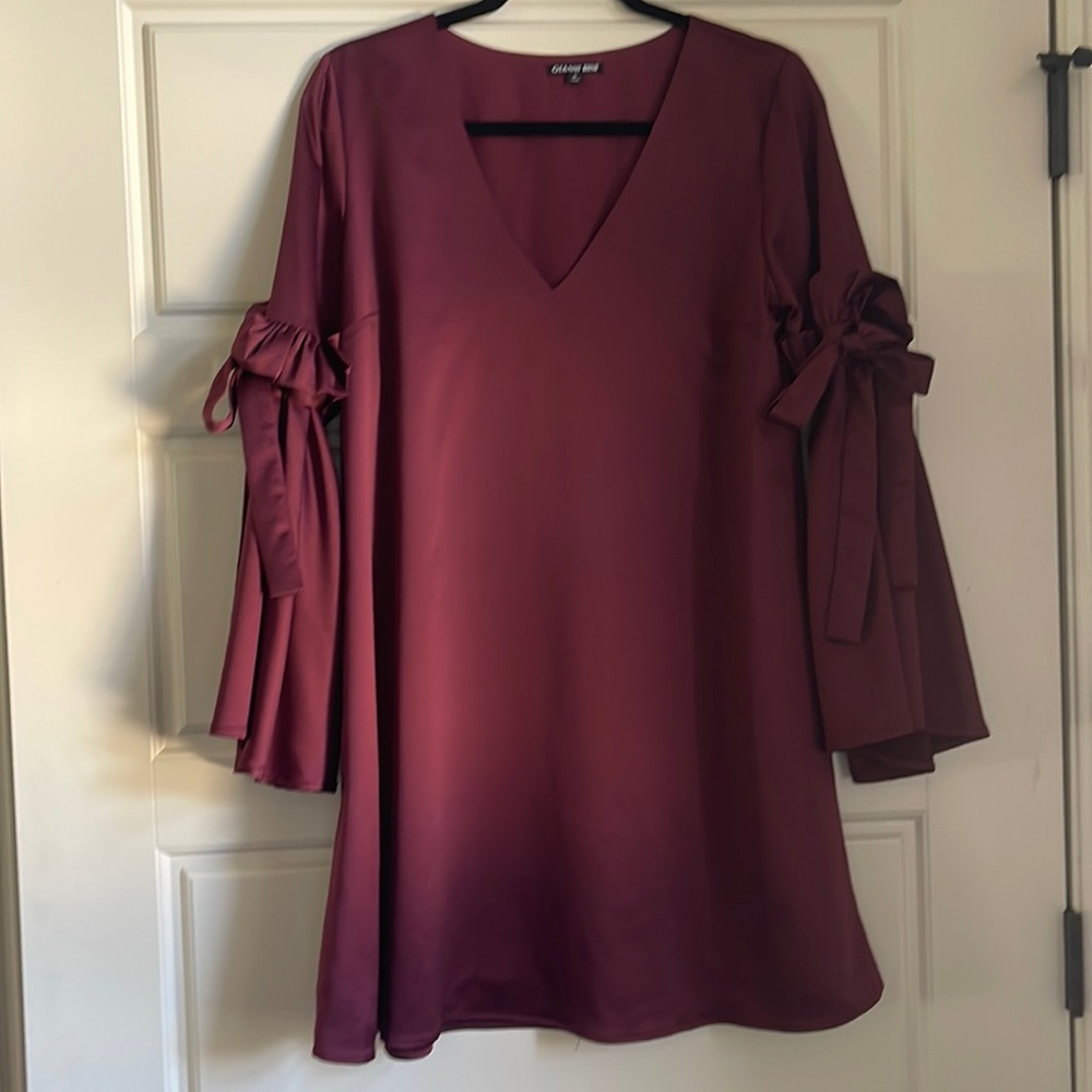 Gianni Bini Bell Sleeve Dress